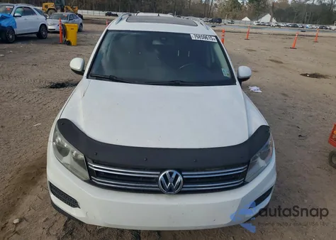 2017 Volkswagen Tiguan Wolfsburg из США, поврежденный, VIN WVGRV7AX2HW503711